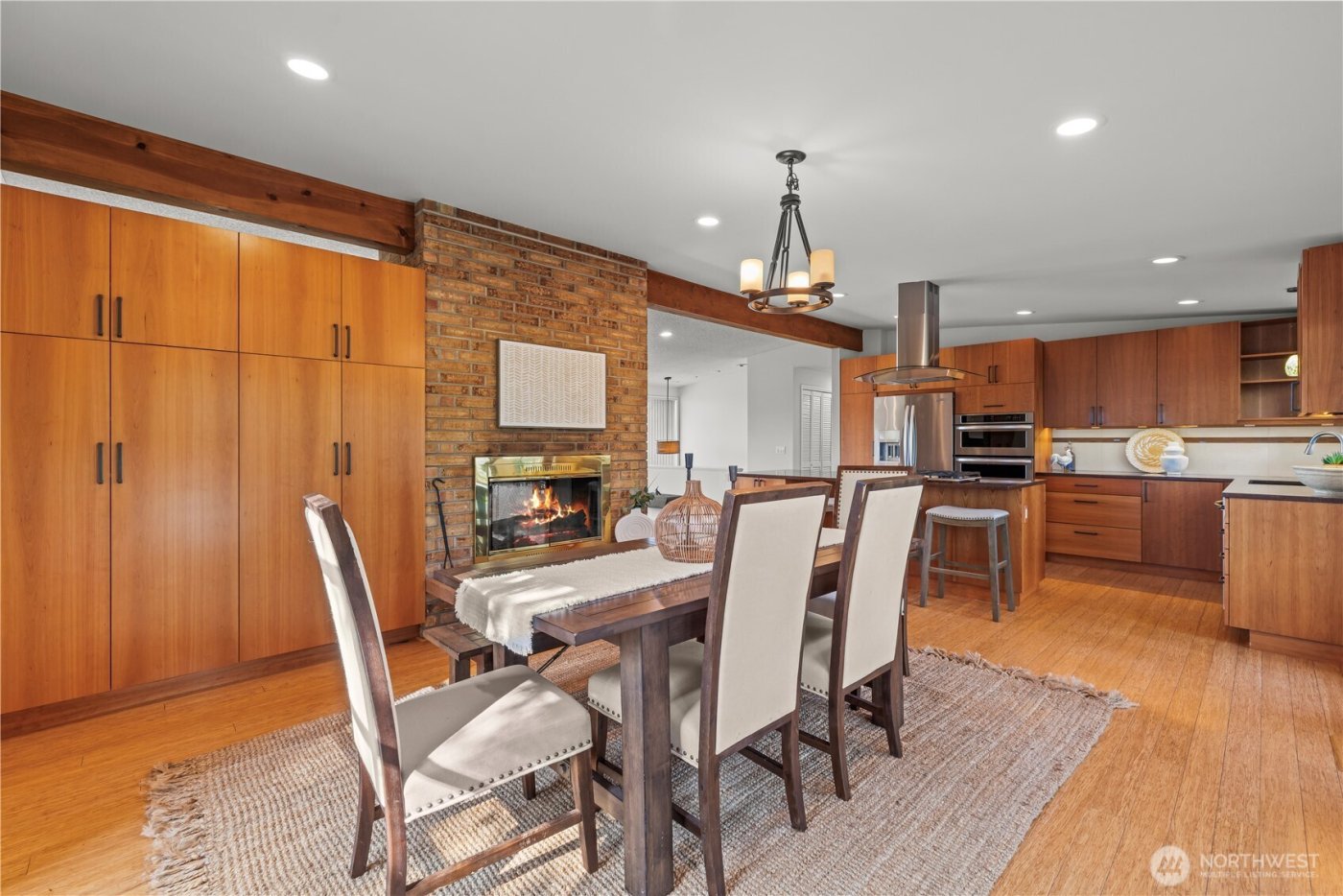 13666 18th Avenue SW, Burien, WA 98166