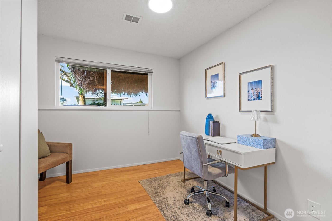 13666 18th Avenue SW, Burien, WA 98166