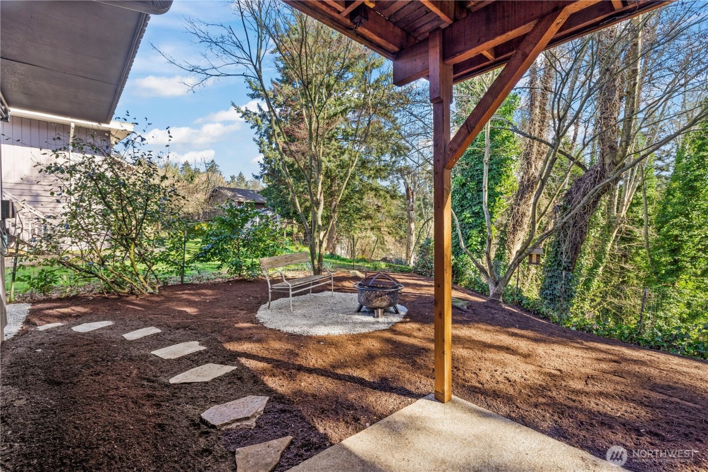 13666 18th Avenue SW, Burien, WA 98166