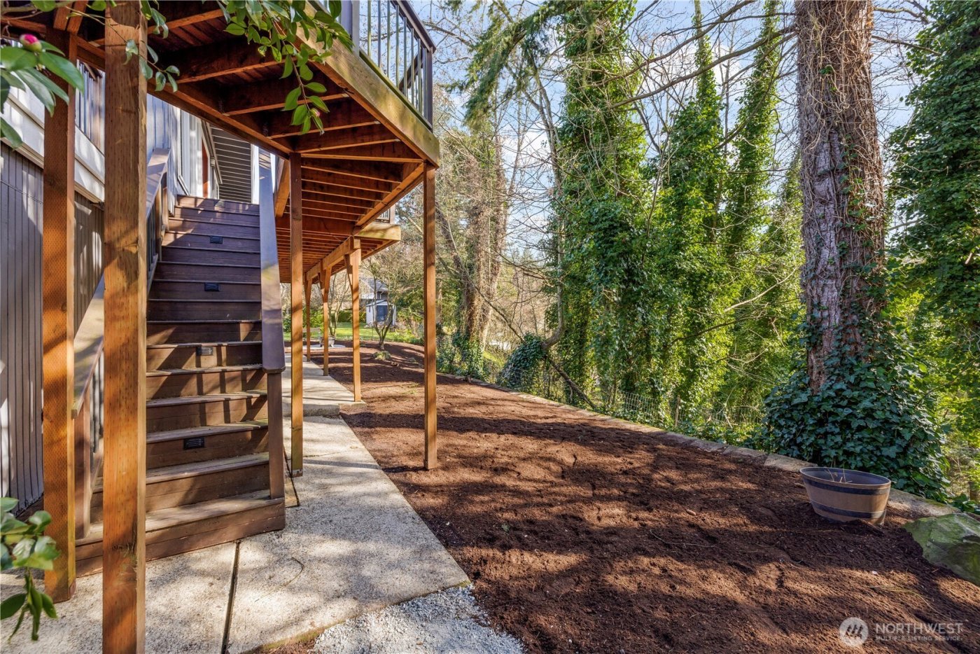 13666 18th Avenue SW, Burien, WA 98166