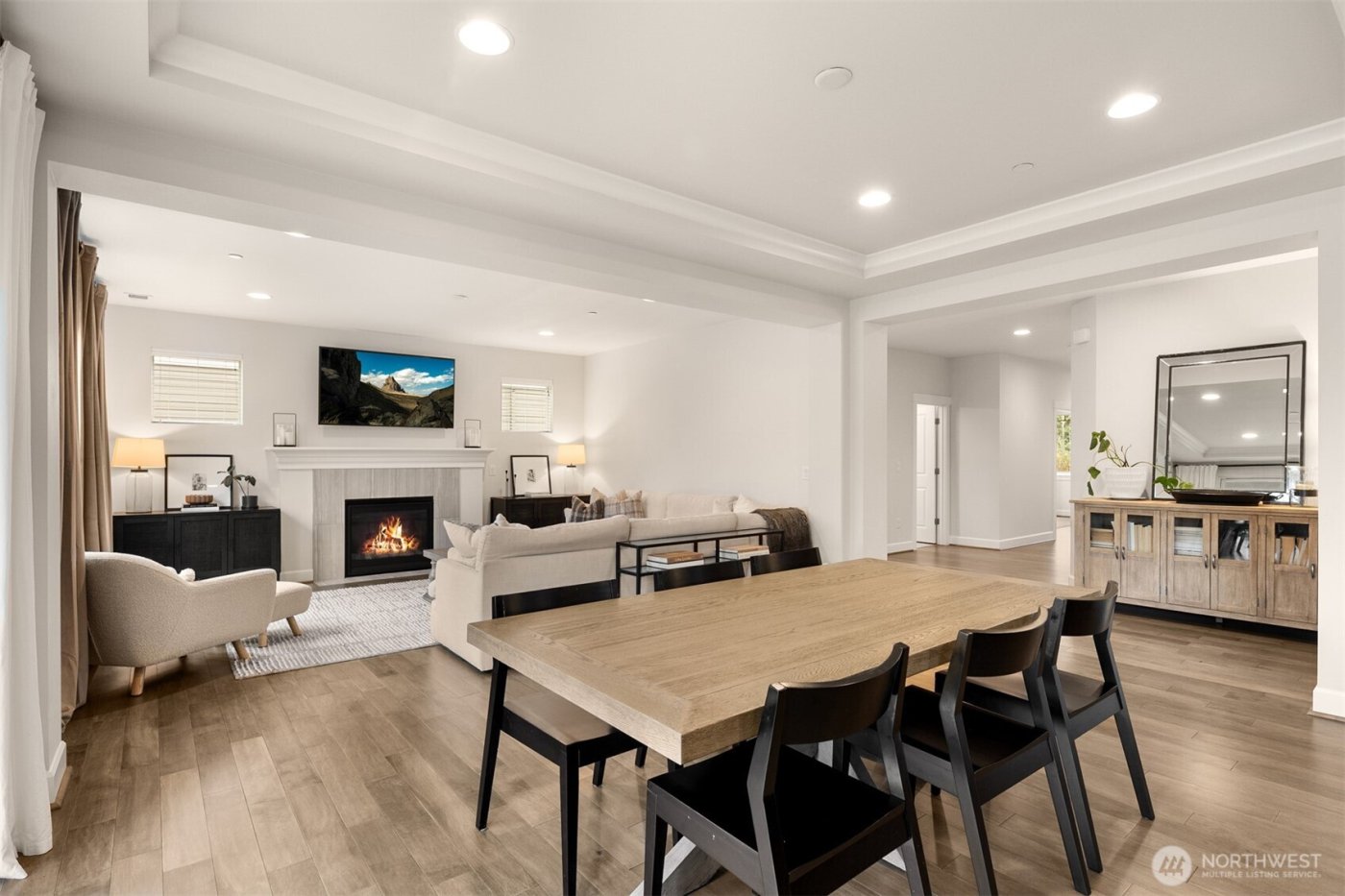 622 Mt Teneriffe Drive SE, North Bend, WA 98045