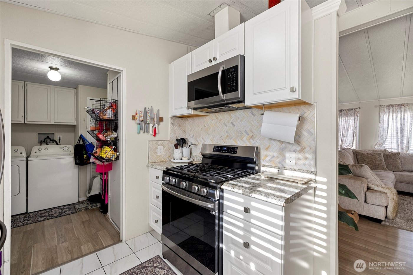 700 NW Crosby Avenue #19, Oak Harbor, WA 98277