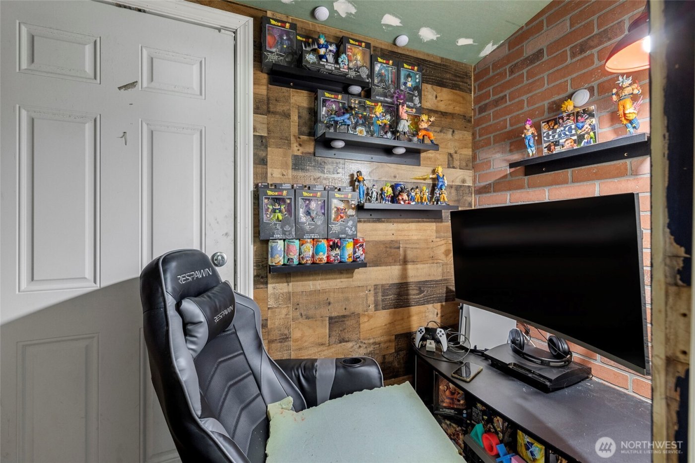 700 NW Crosby Avenue #19, Oak Harbor, WA 98277