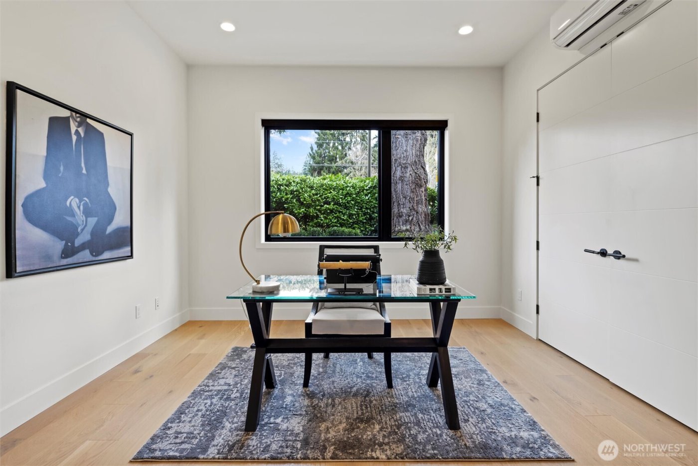 4605 108th Avenue NE, Kirkland, WA 98033