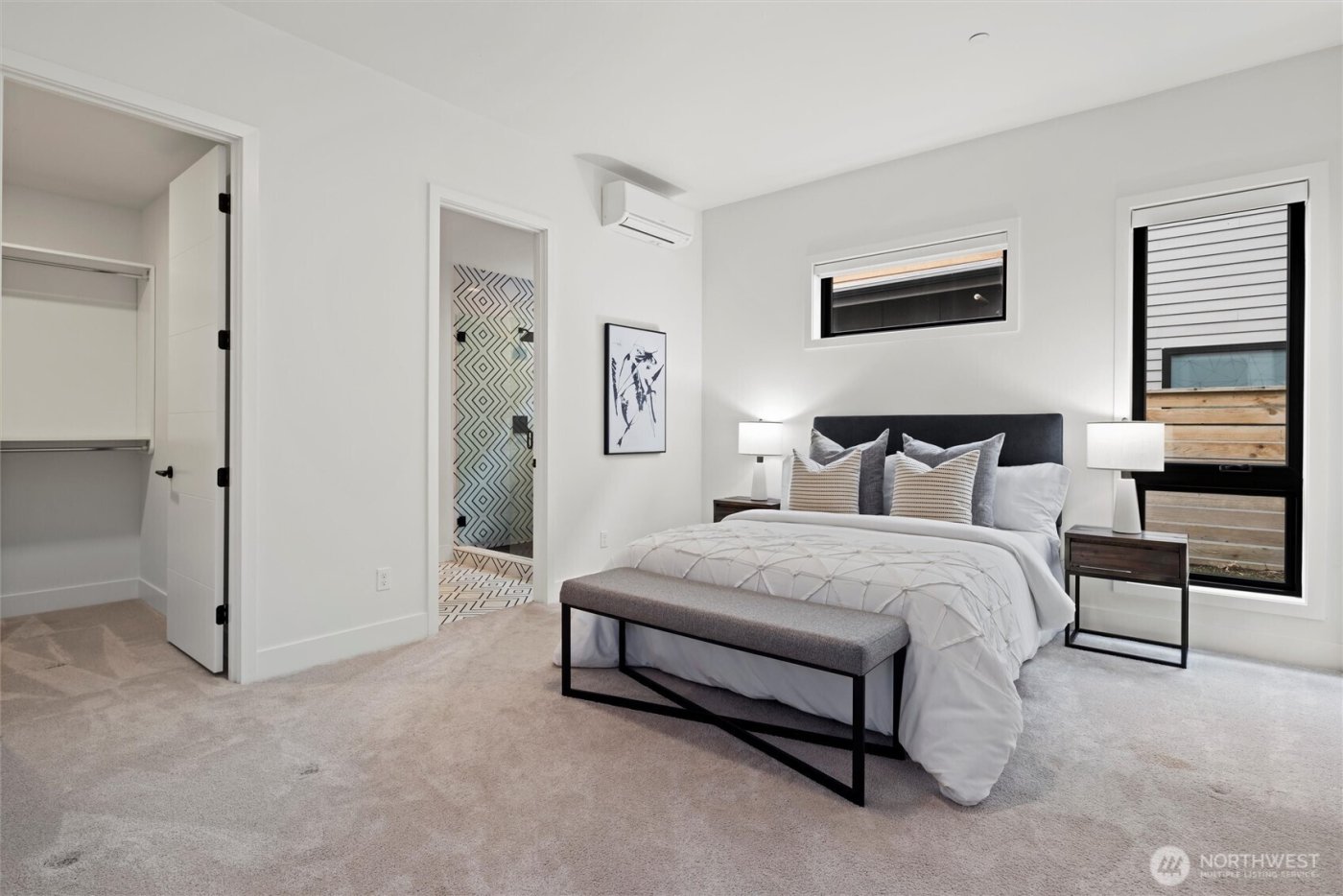 4605 108th Avenue NE, Kirkland, WA 98033