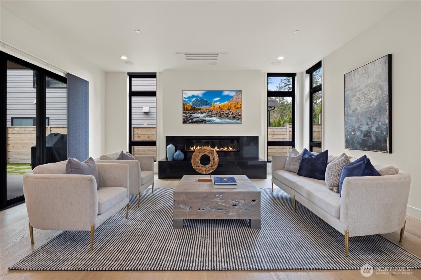 4605 108th Avenue NE, Kirkland, WA 98033