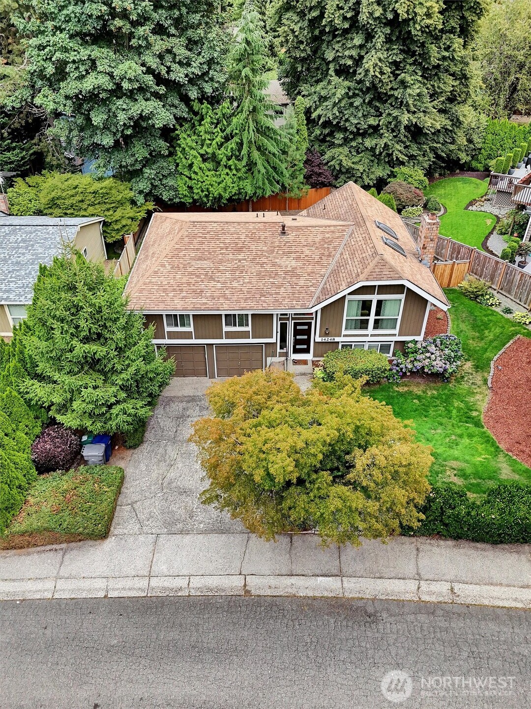 14248 92nd Place NE, Kirkland, WA 98034