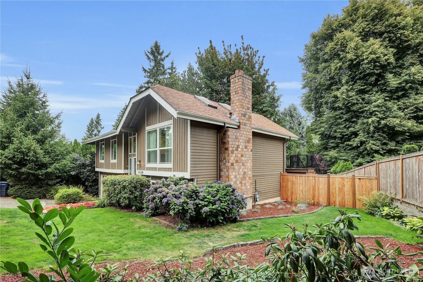 14248 92nd Place NE, Kirkland, WA 98034