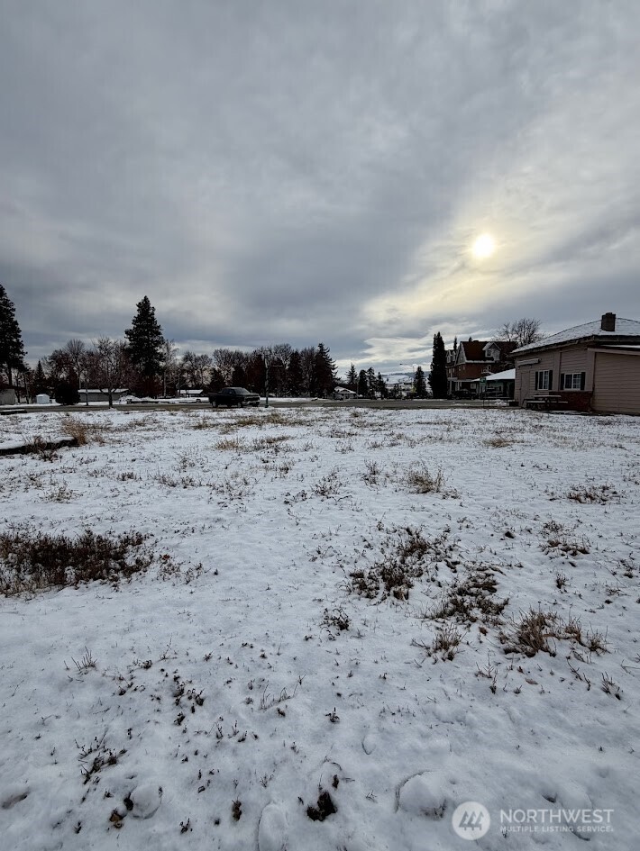 119 W Locust St , Waterville, WA 98858