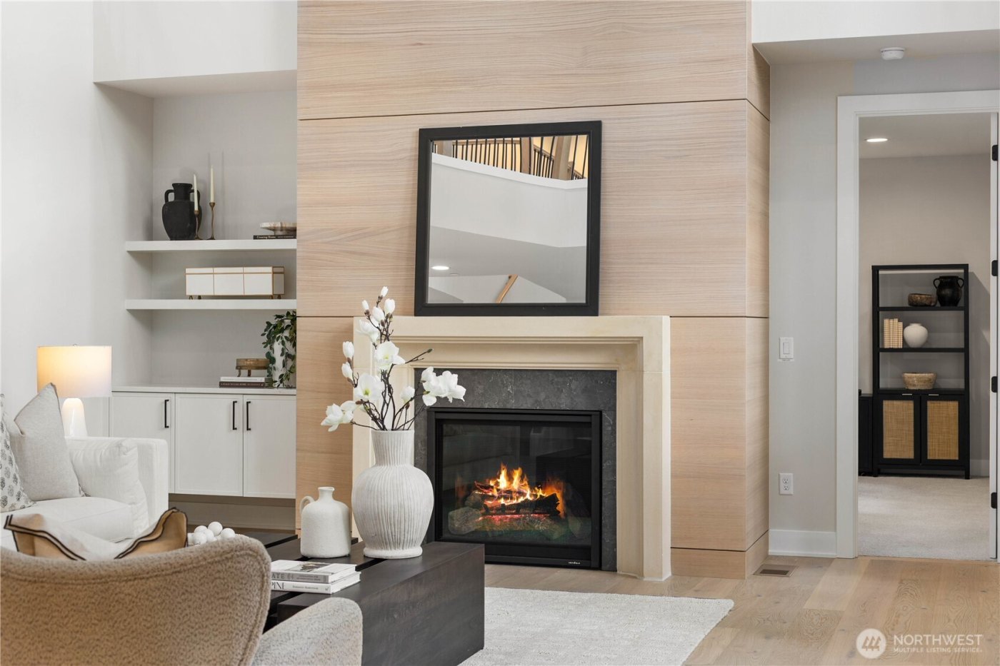 12206 NE 61st Street , Kirkland, WA 98033-8559