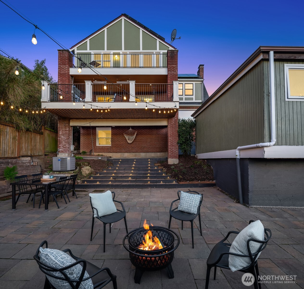 4117 43rd Avenue NE, Seattle, WA 98105