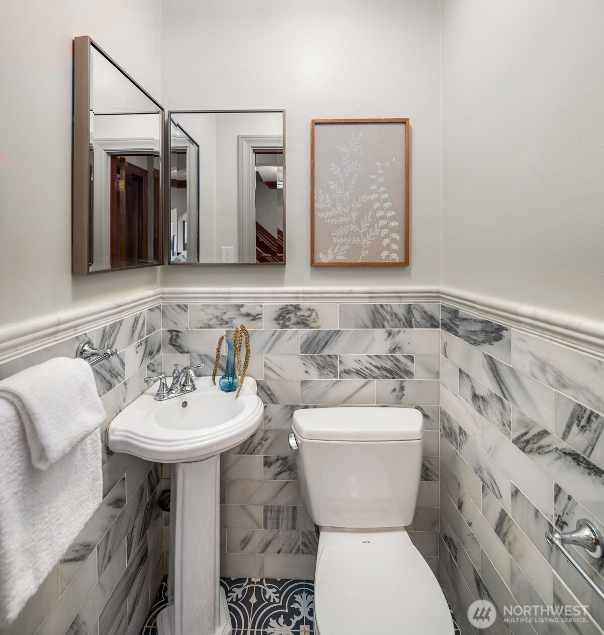 4117 43rd Avenue NE, Seattle, WA 98105