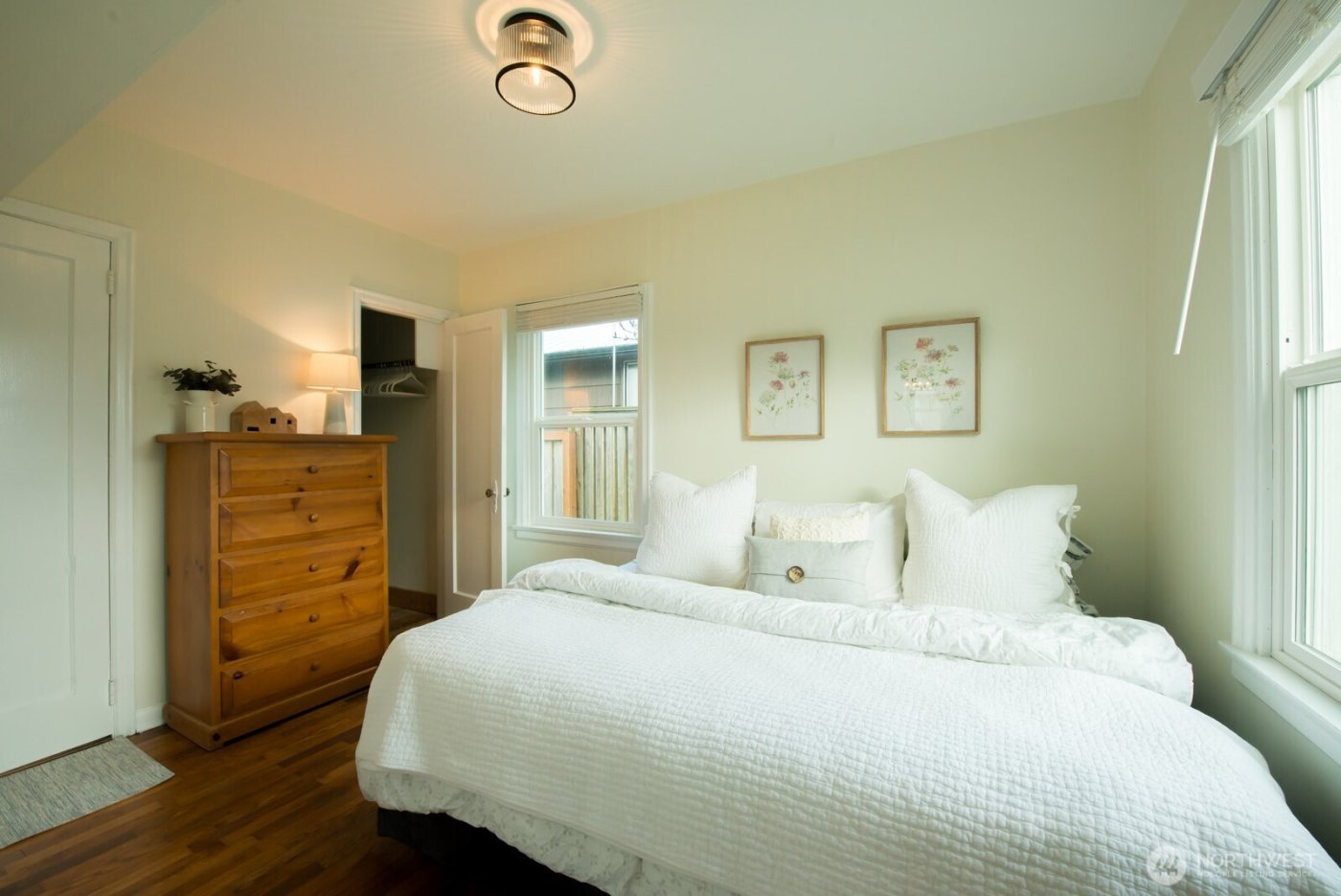 7028 Fawcett Avenue , Tacoma, WA 98408