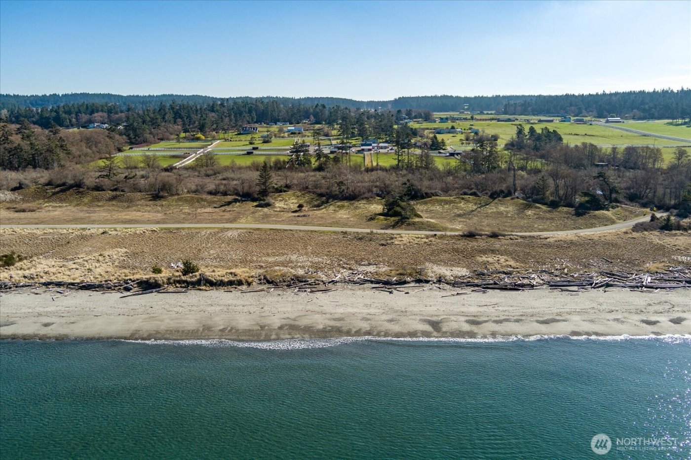 4689 Surfcrest Drive , Oak Harbor, WA 98277