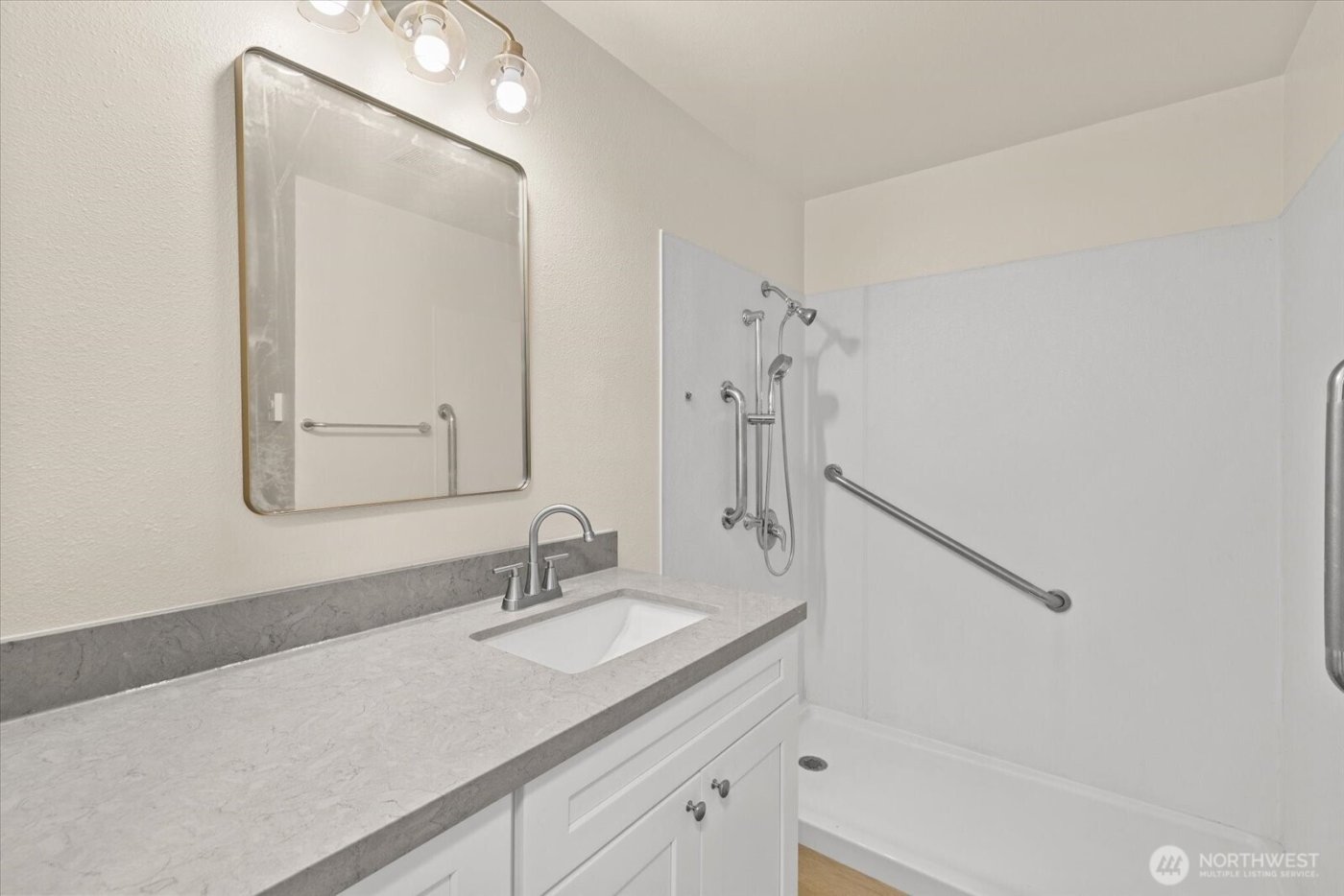 5402 Yakima Avenue , Tacoma, WA 98408