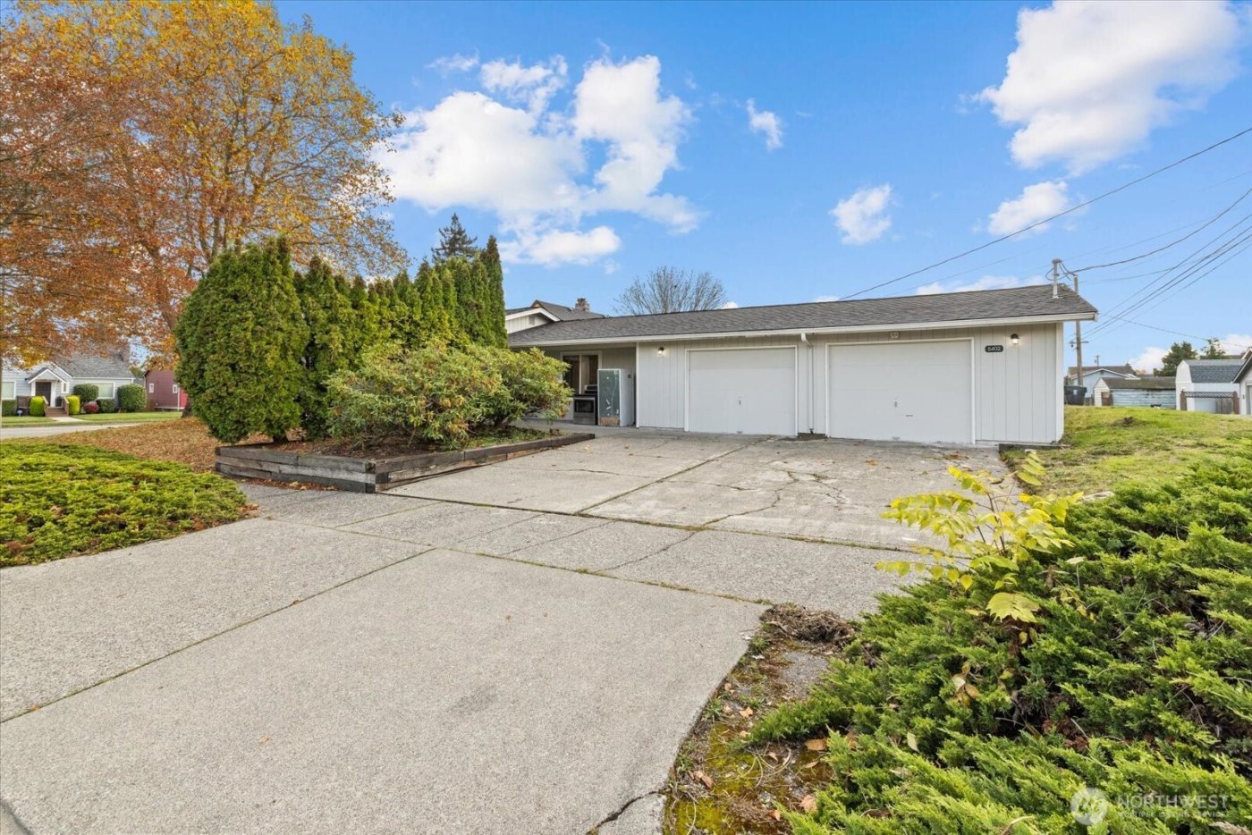 5402 Yakima Avenue , Tacoma, WA 98408
