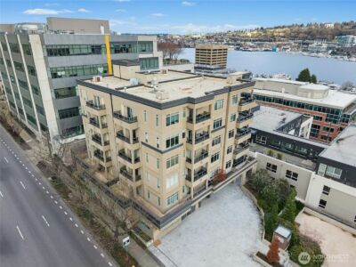 1000 Aurora Avenue N #409, Seattle, WA 98109 - Photo 34