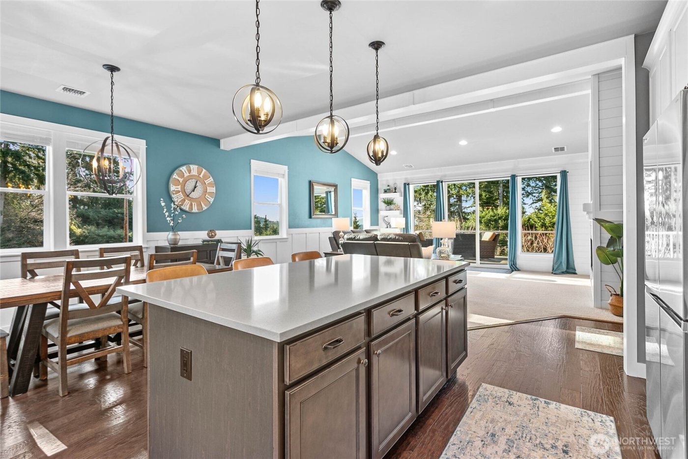 3821 Connelly Avenue , Bellingham, WA 98229