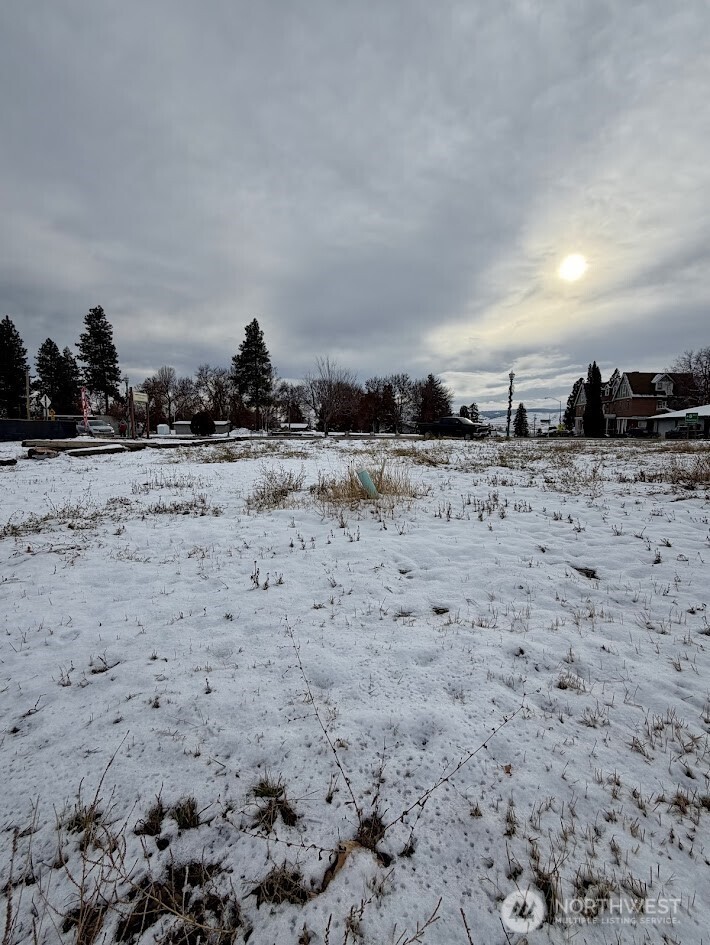 123 W Locust St , Waterville, WA 98858