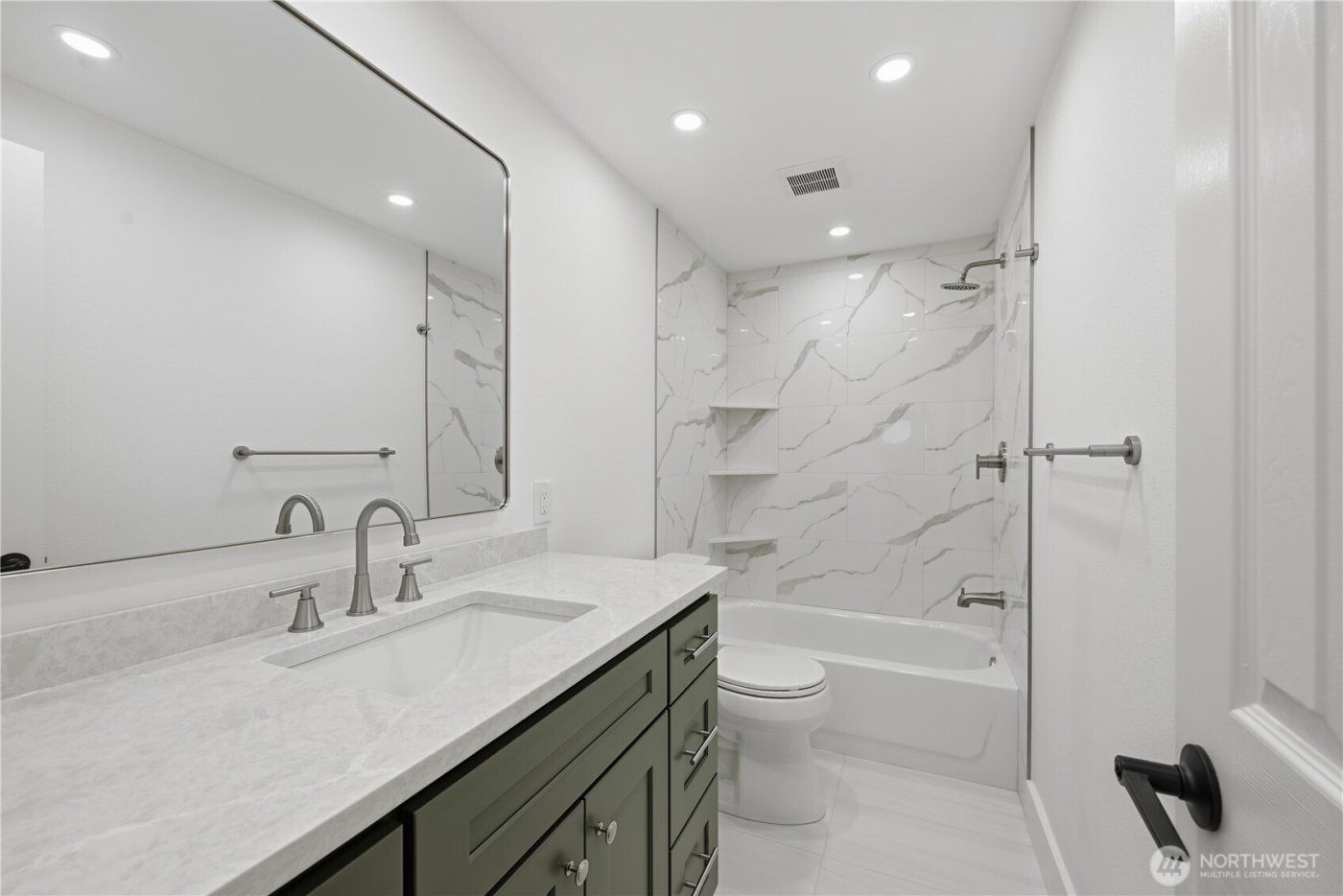 19920 67th Avenue NE #40, Arlington, WA 98223