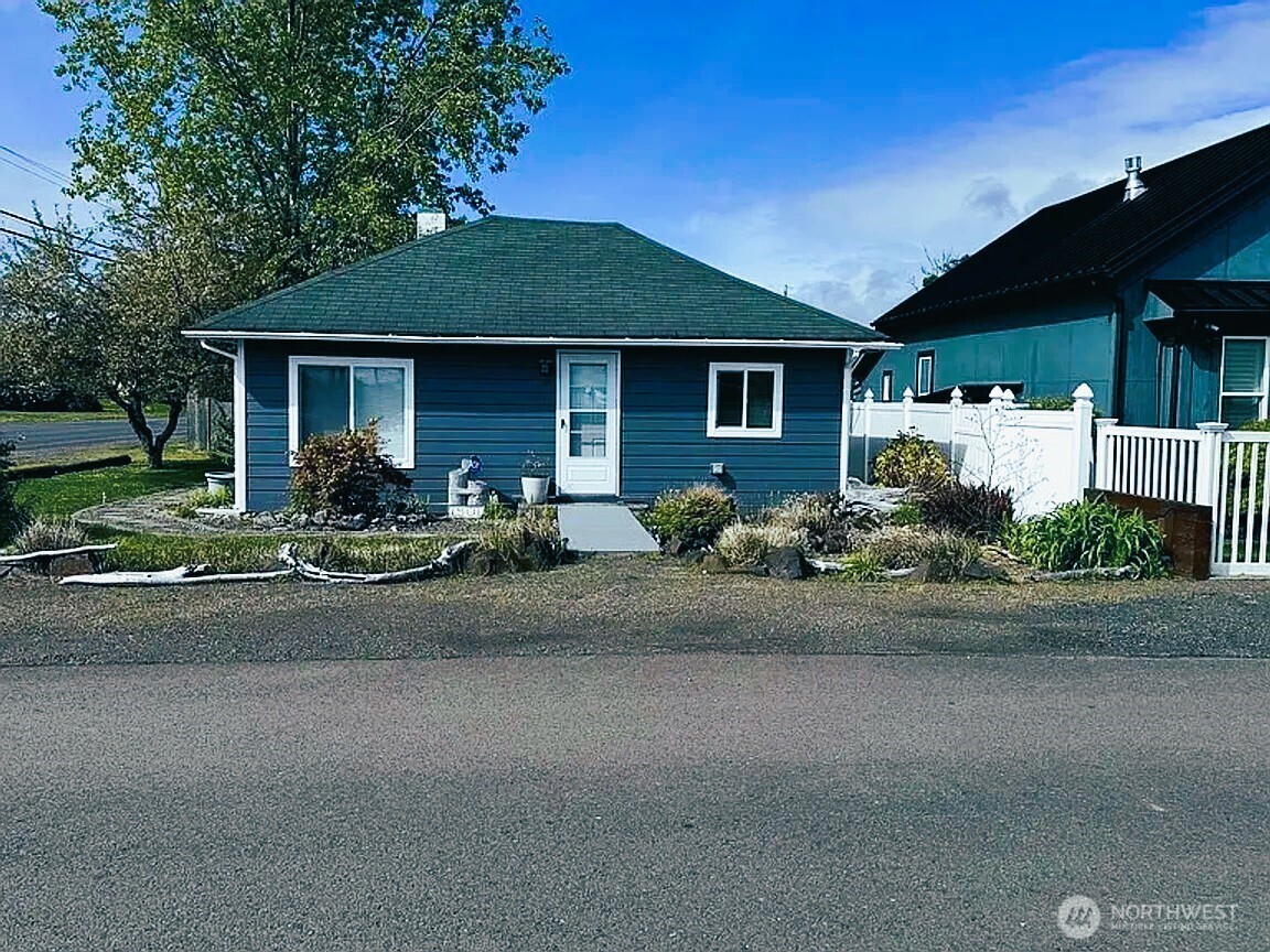 1501 262 Place , Ocean Park, WA 98640