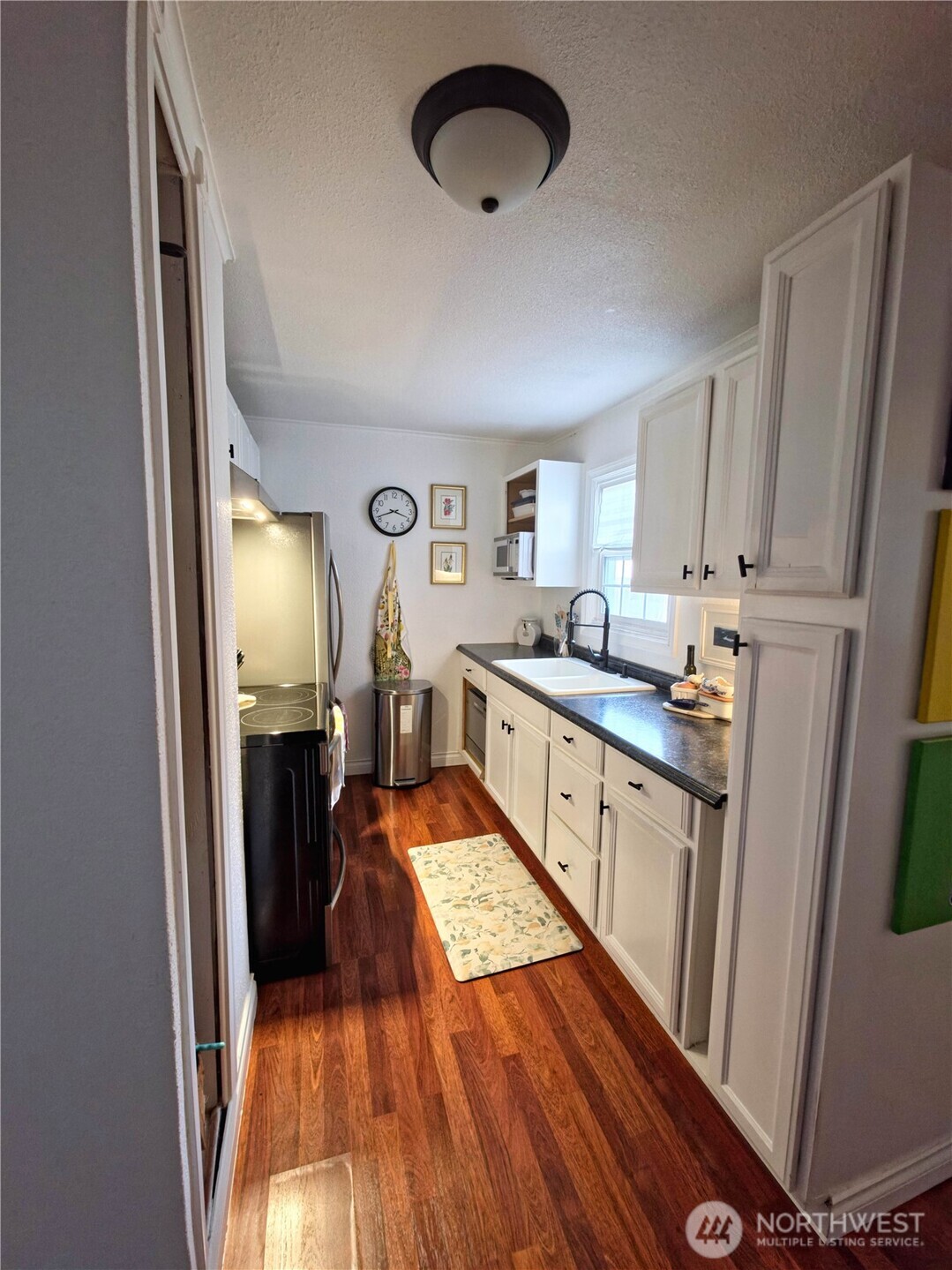 212 Douglas Street , Longview, WA 98632