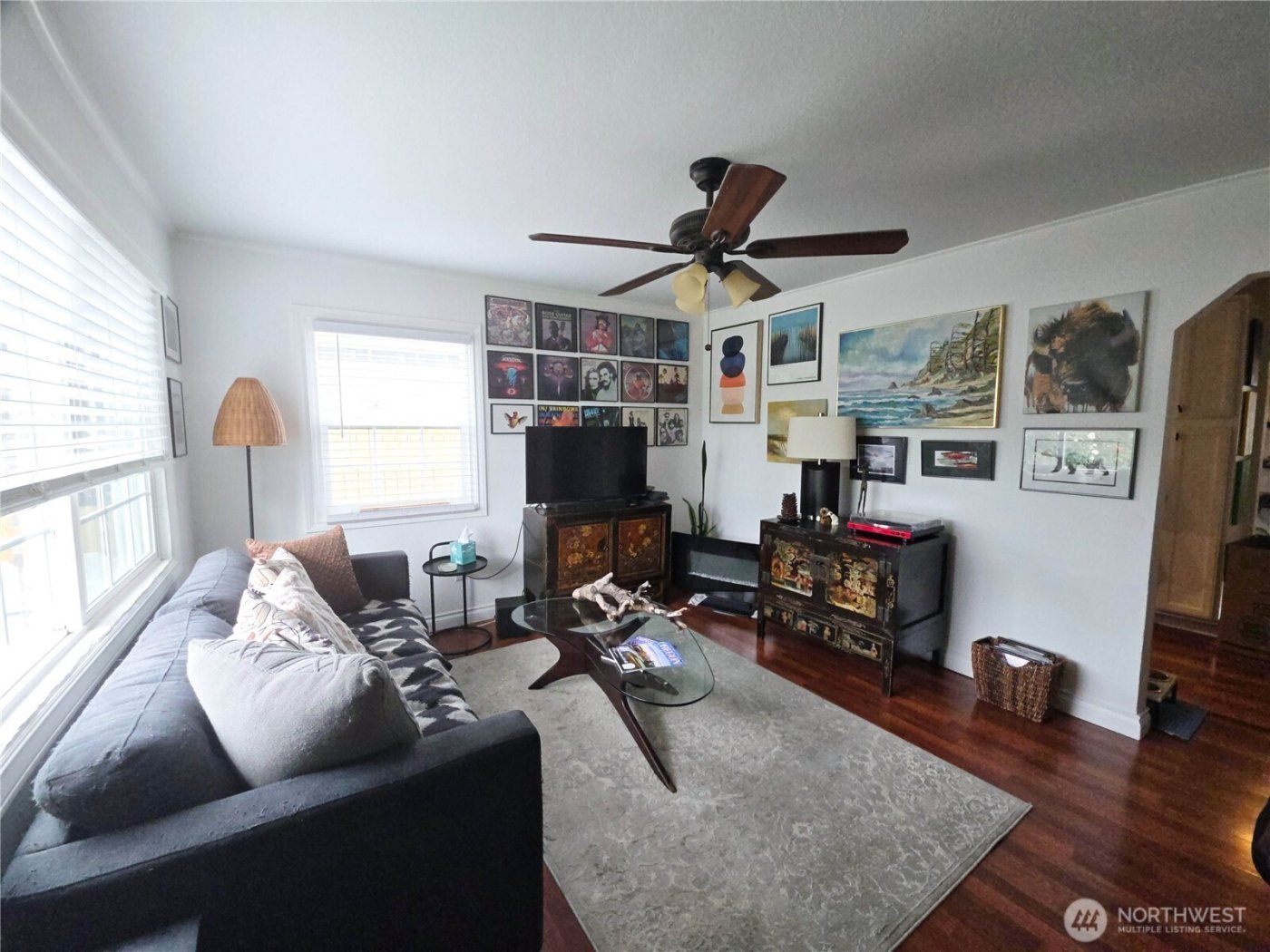 212 Douglas Street , Longview, WA 98632