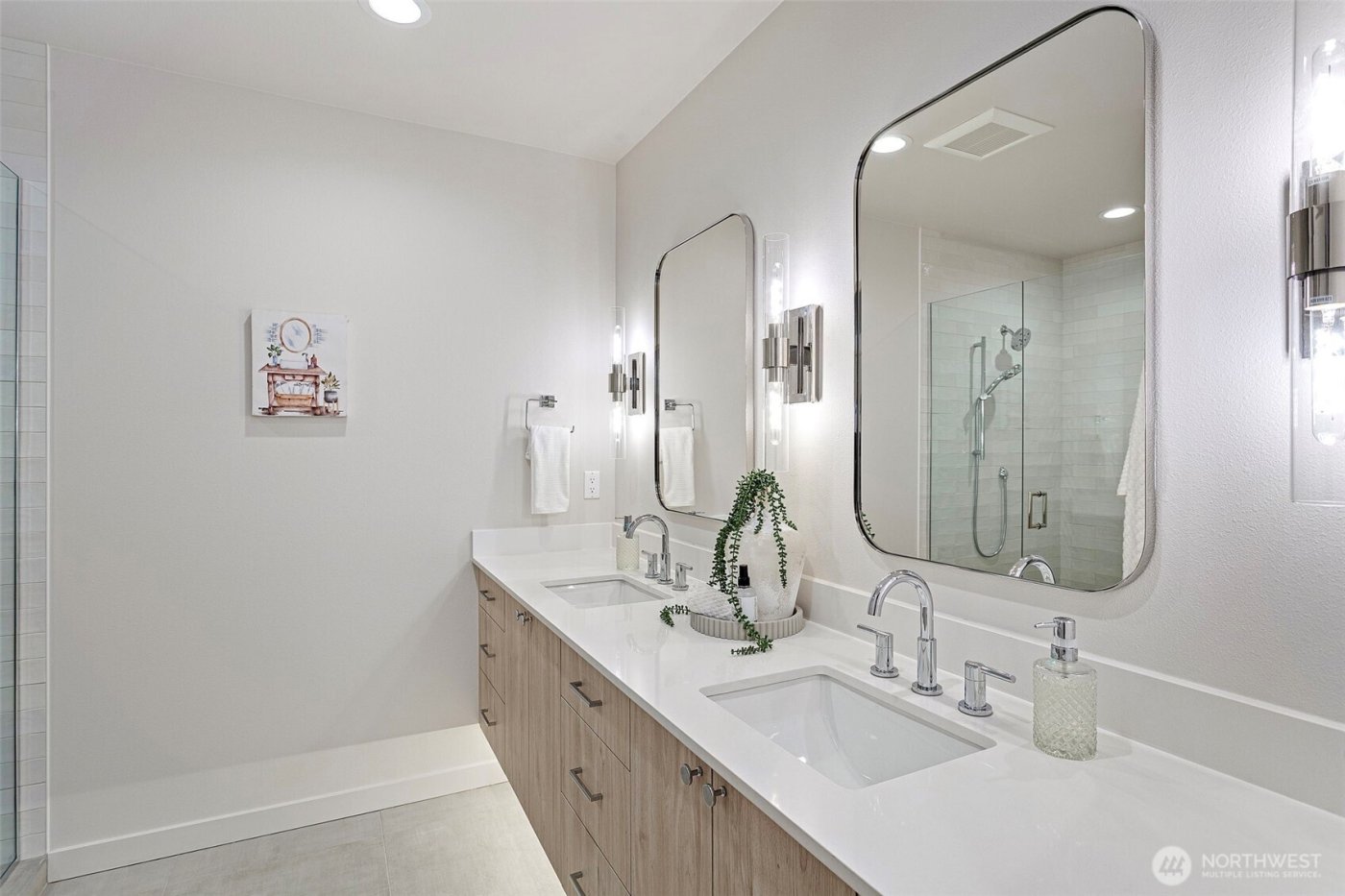 926 NW 57th Street #B, Seattle, WA 98107