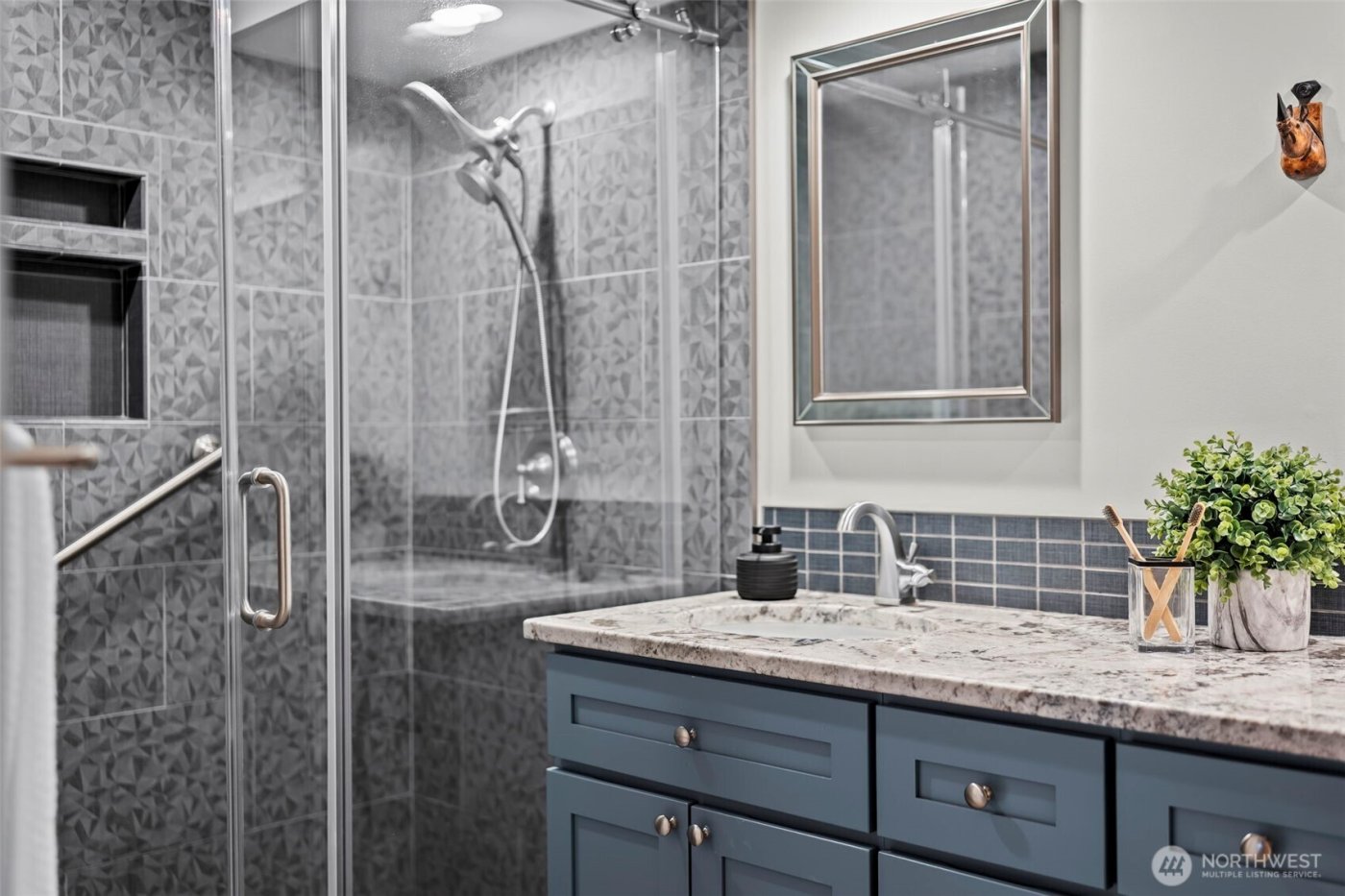 3016 N Narrows Drive #215, Tacoma, WA 98407