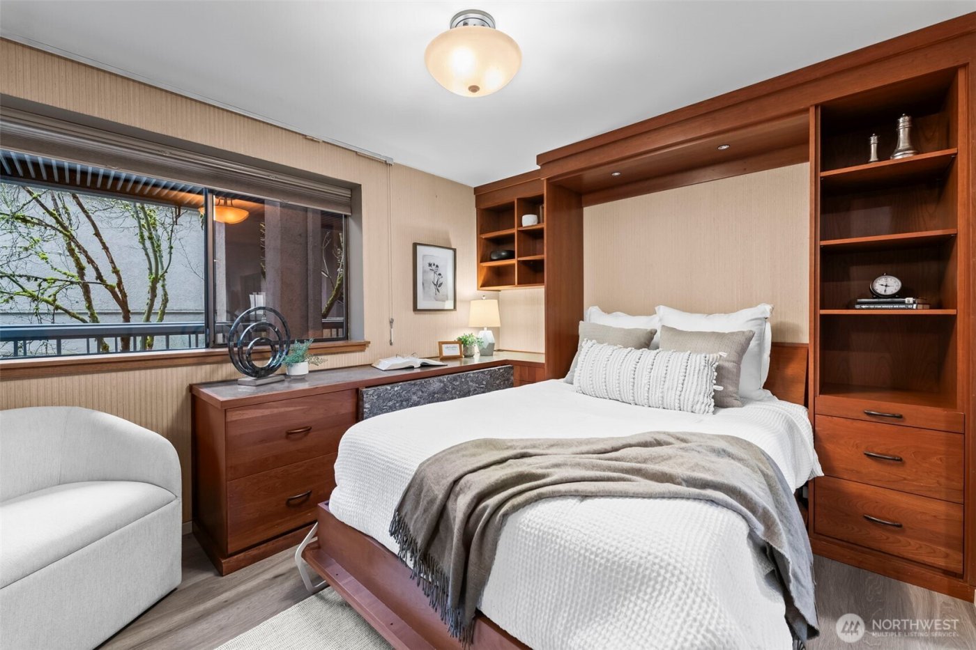 3016 N Narrows Drive #215, Tacoma, WA 98407