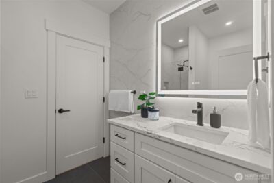 15815 47th Avenue S, Tukwila, WA 98188 - Photo 12