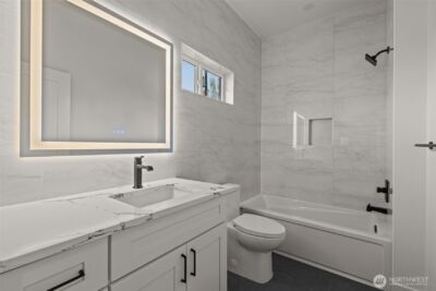 15815 47th Avenue S, Tukwila, WA 98188 - Photo 20