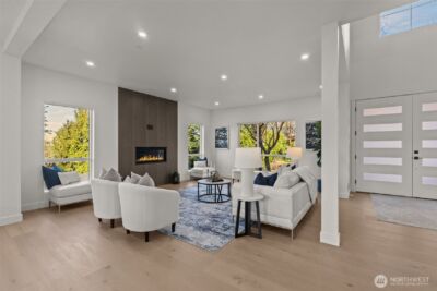 15815 47th Avenue S, Tukwila, WA 98188 - Photo 2