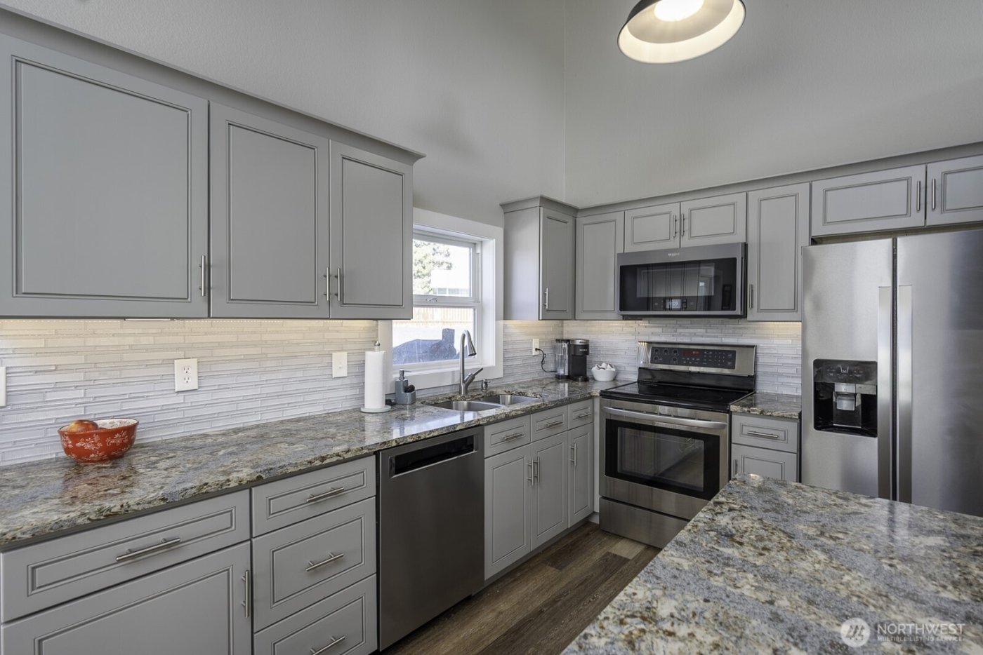 326 N Clark Road , Moses Lake, WA 98837