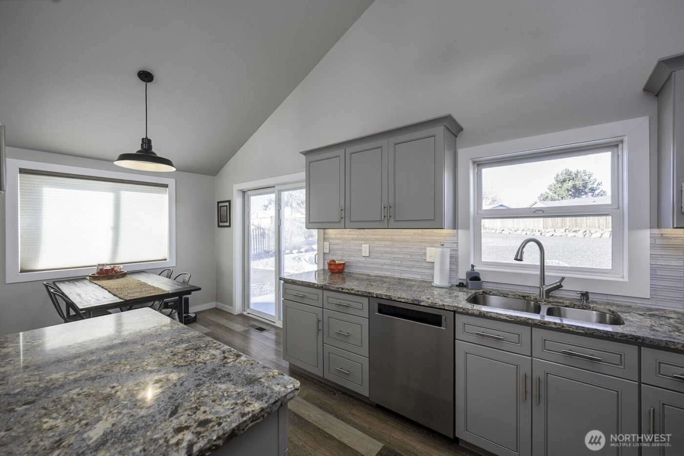 326 N Clark Road , Moses Lake, WA 98837