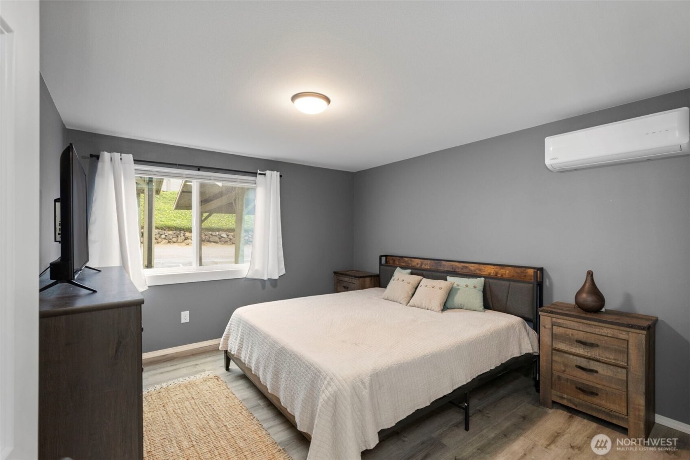 3340 Narrows View Lane NE #103, Bremerton, WA 98310