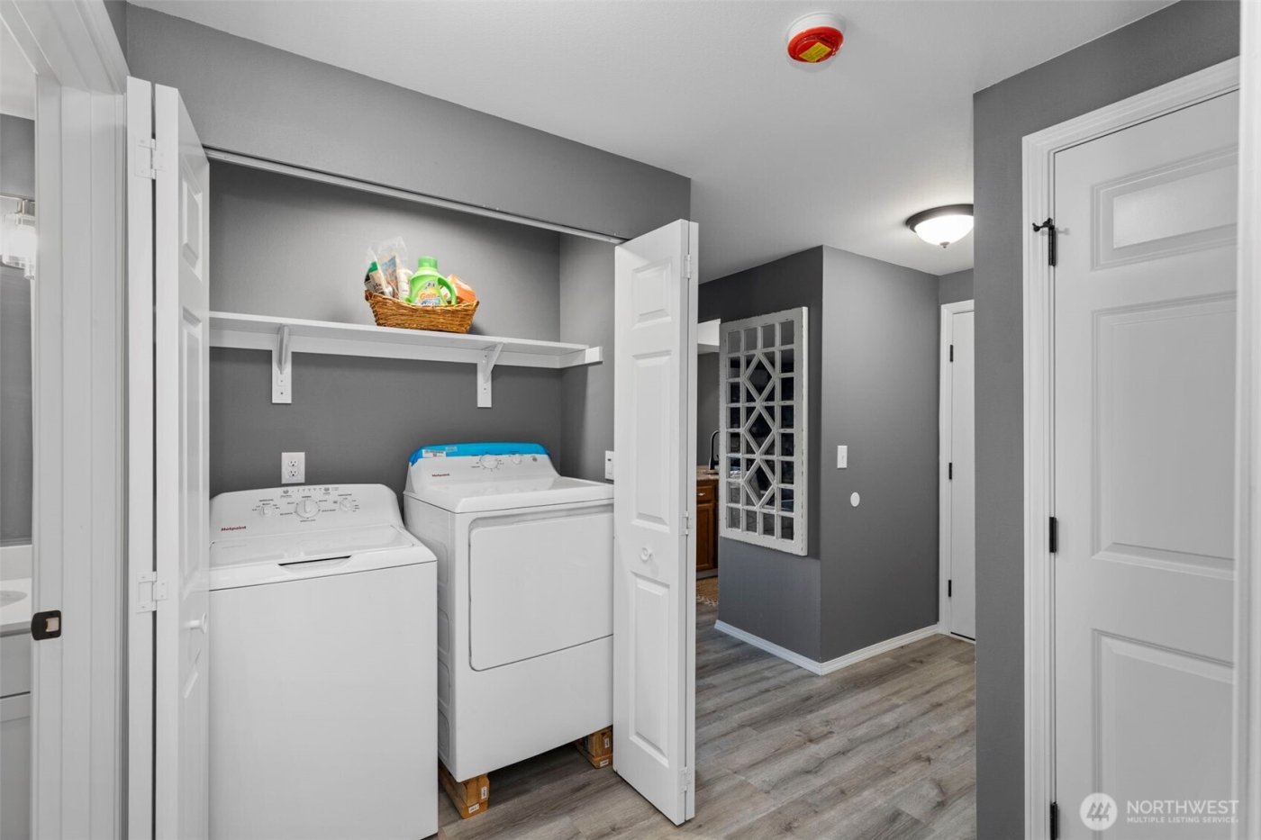 3340 Narrows View Lane NE #103, Bremerton, WA 98310