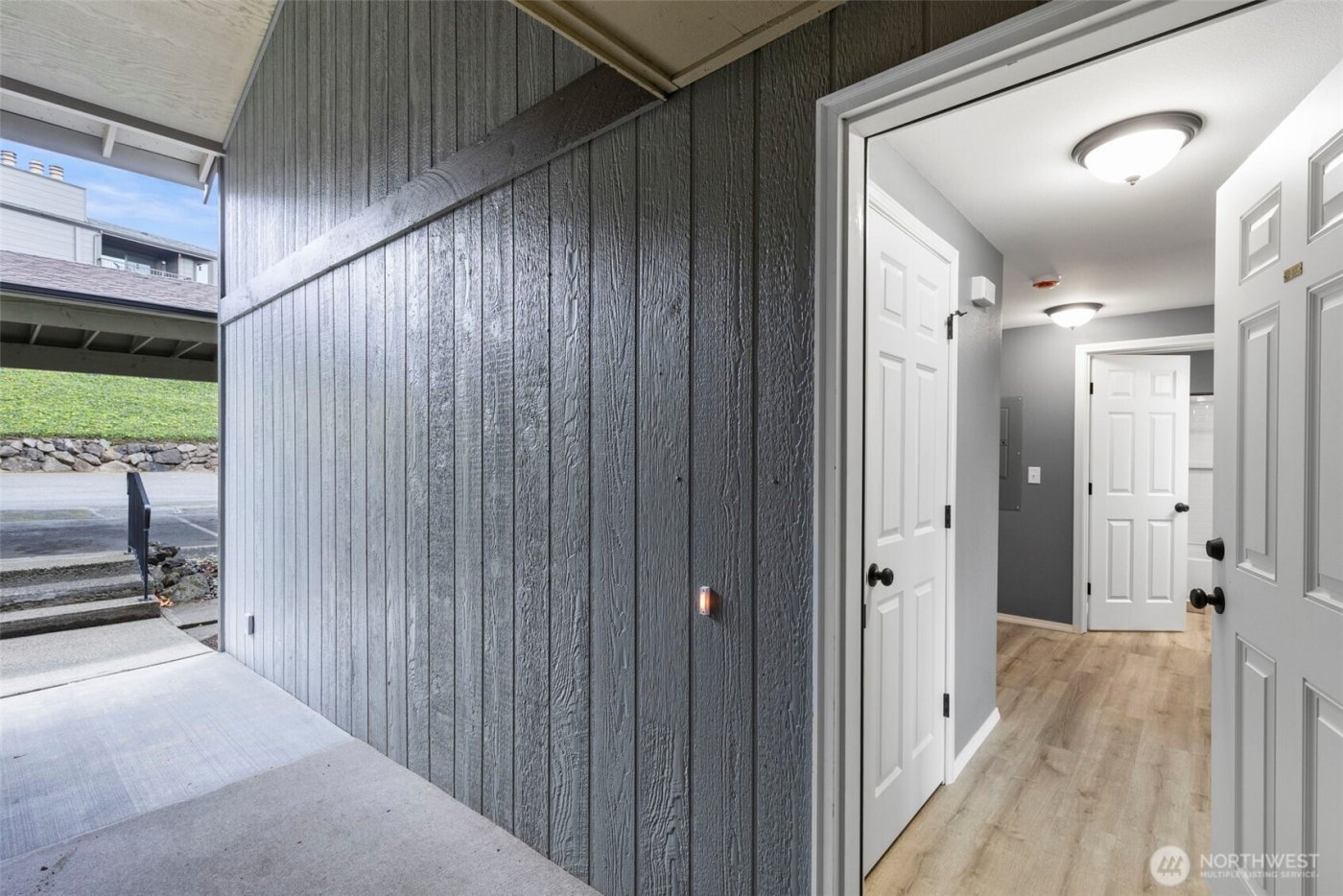 3340 Narrows View Lane NE #103, Bremerton, WA 98310