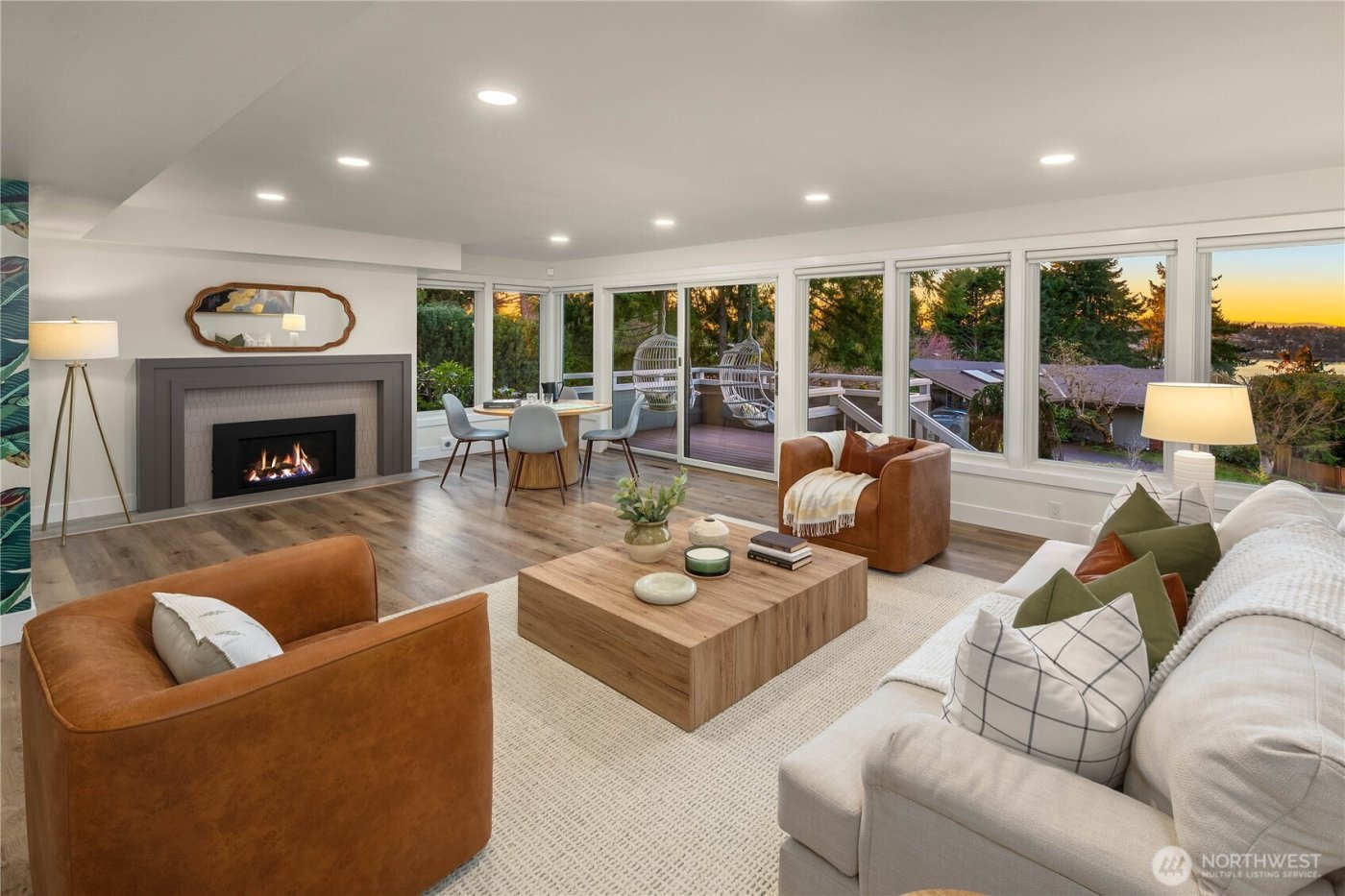 7580 SE 71st Street , Mercer Island, WA 98040