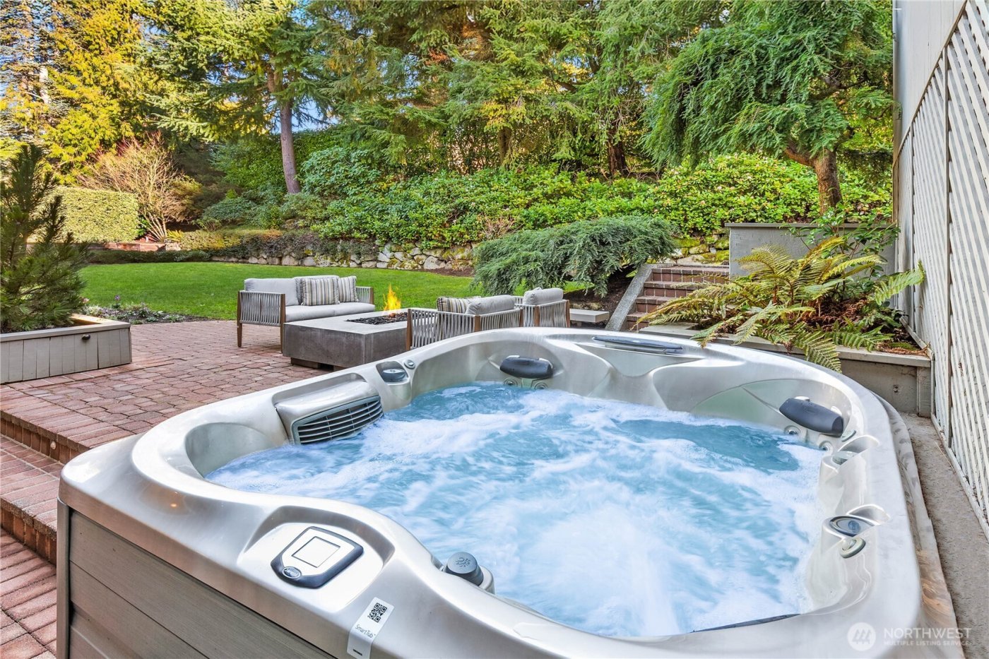 7580 SE 71st Street , Mercer Island, WA 98040