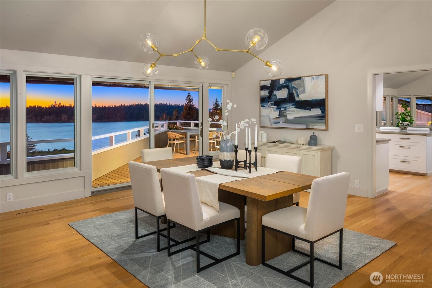 7580 SE 71st Street , Mercer Island, WA 98040