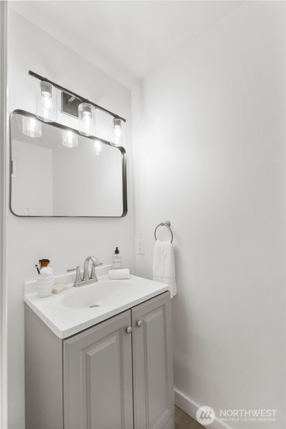 11002 26th Avenue E, Tacoma, WA 98445