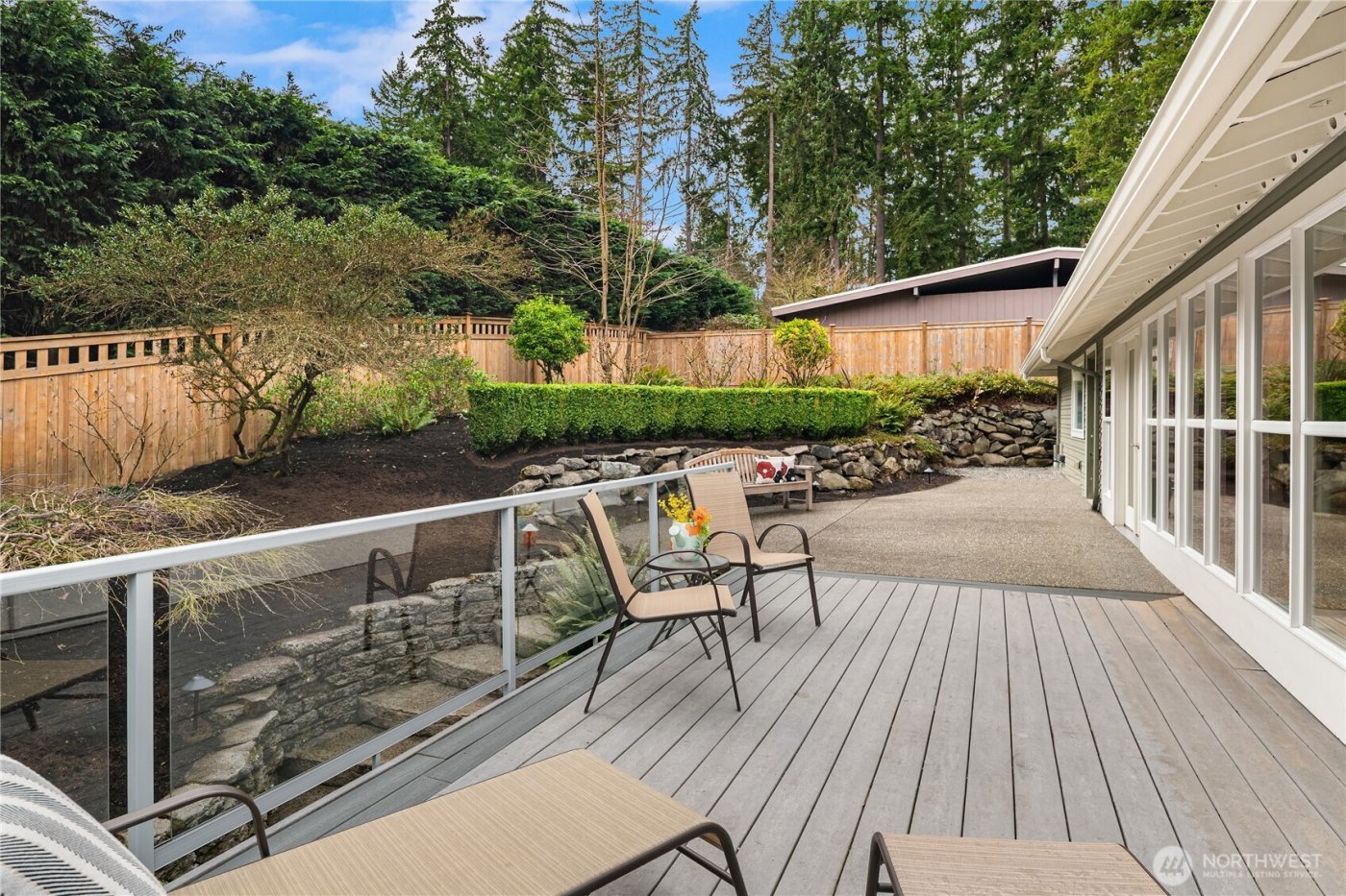 10617 SE 18th Street , Bellevue, WA 98004-7138