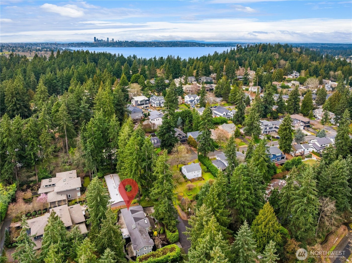 10617 SE 18th Street , Bellevue, WA 98004-7138