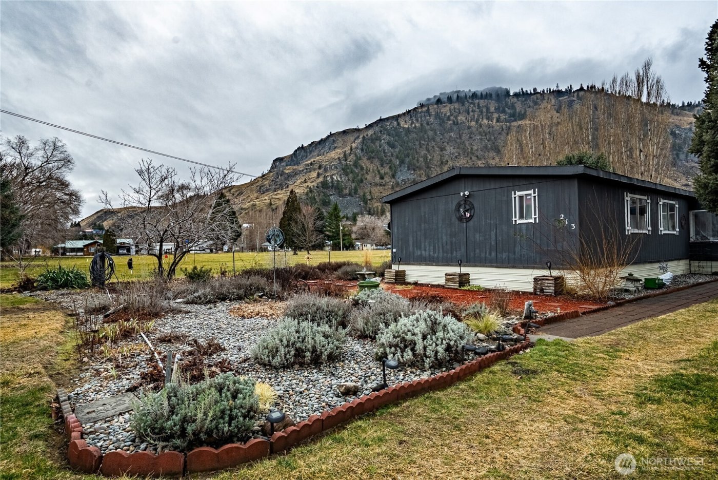 213 Davis Ave. , Brewster, WA 98812