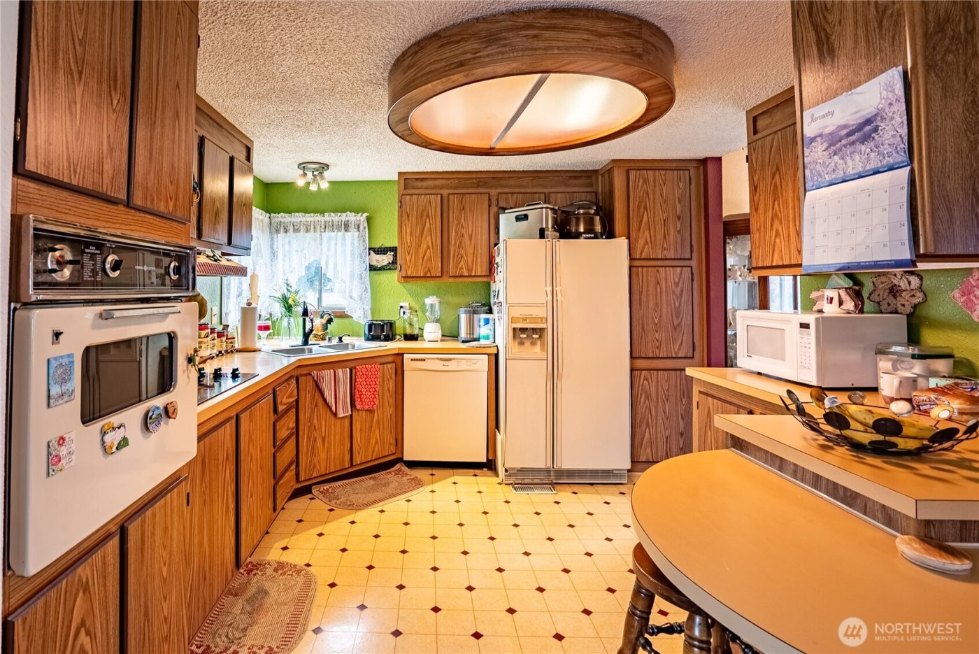 213 Davis Ave. , Brewster, WA 98812