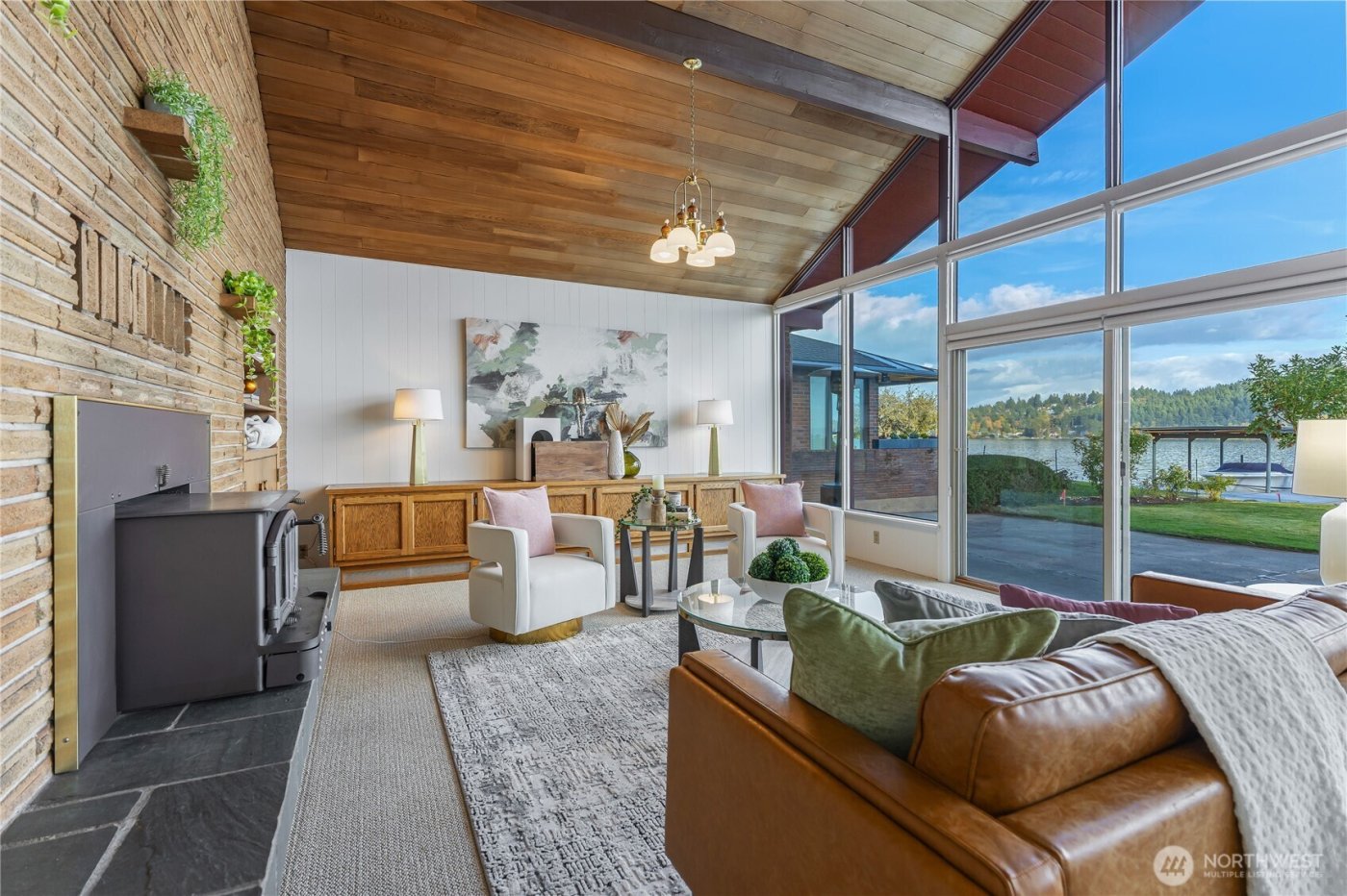 14026 Riviera Place NE, Seattle, WA 98125