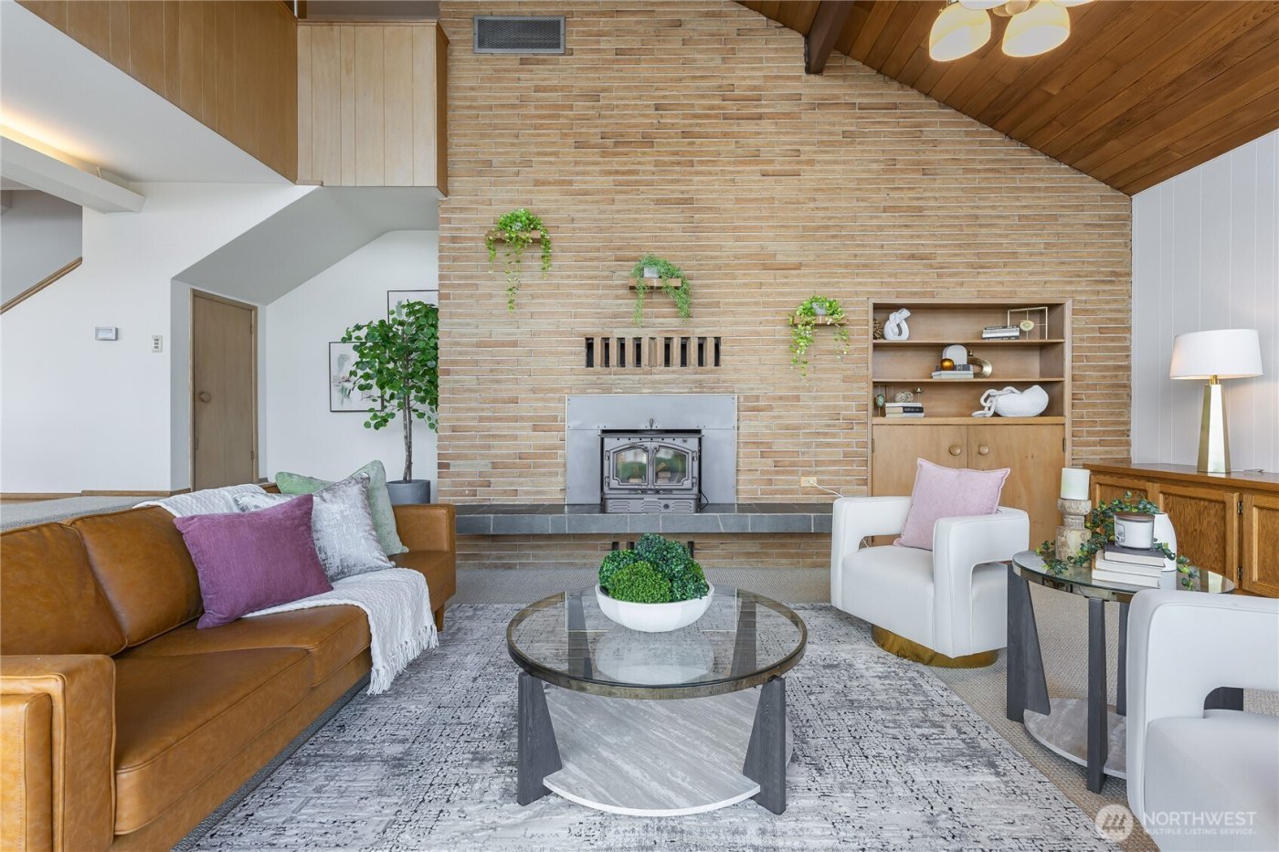 14026 Riviera Place NE, Seattle, WA 98125