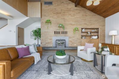 14026 Riviera Place NE, Seattle, WA 98125 - Photo 18