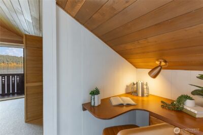 14026 Riviera Place NE, Seattle, WA 98125 - Photo 30